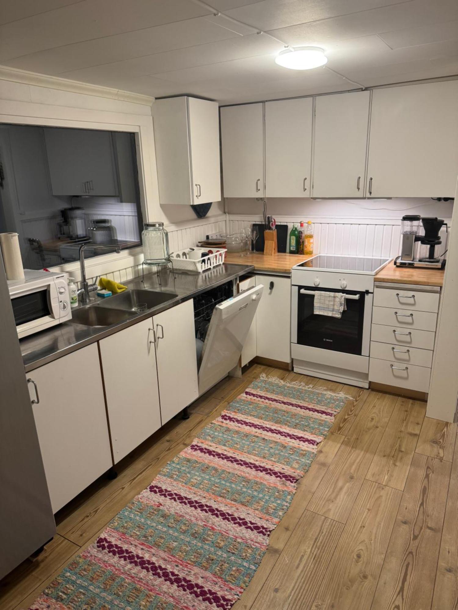 Mysig Stuga I Naevesta Orebro Exterior photo
